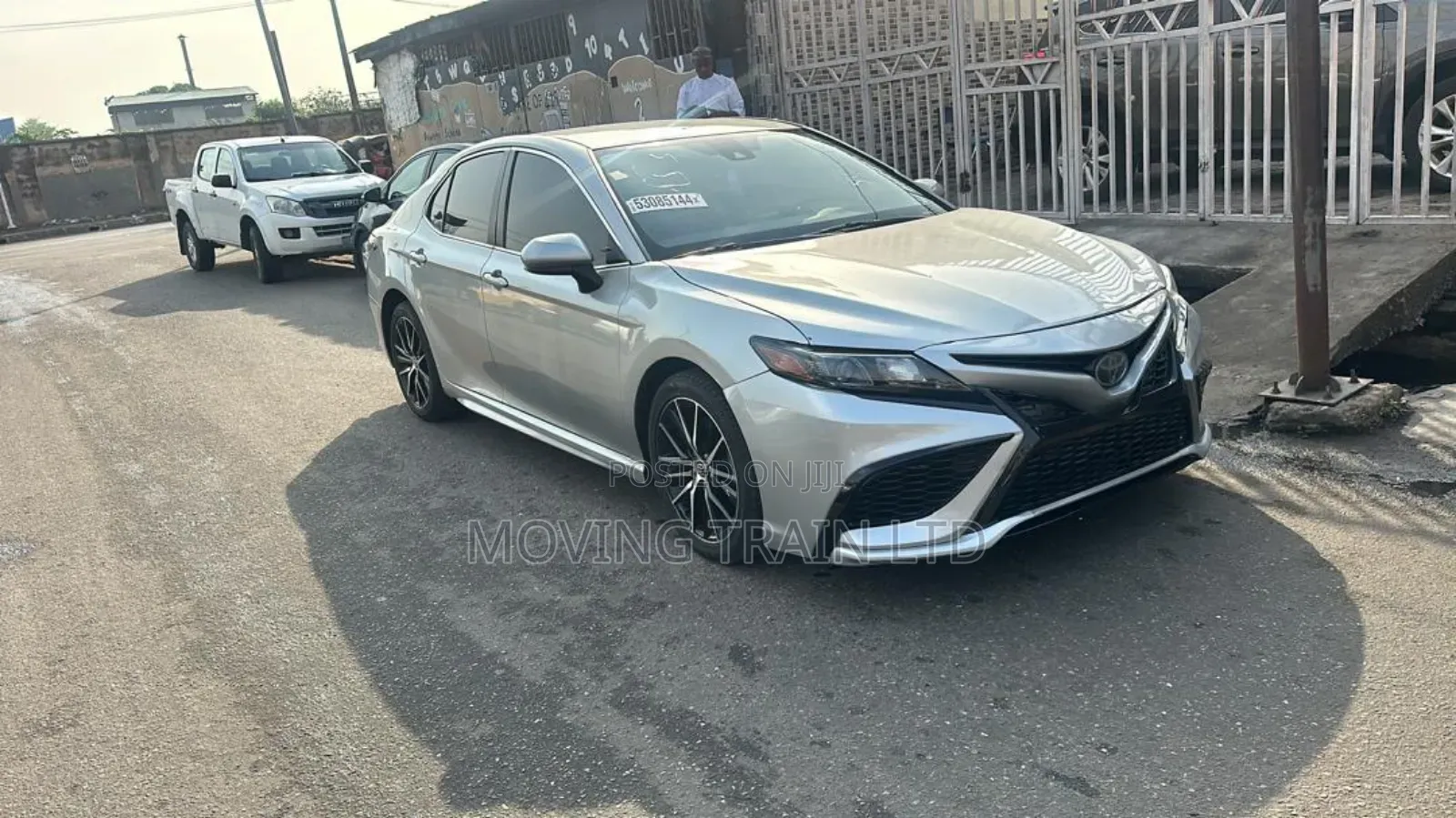 Toyota Camry 2021 Silver