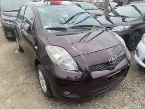 Toyota Yaris 2008 Purple
