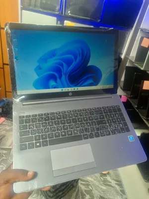 New Laptop HP 250 G7 8GB Intel Pentium HDD+SSD 1T