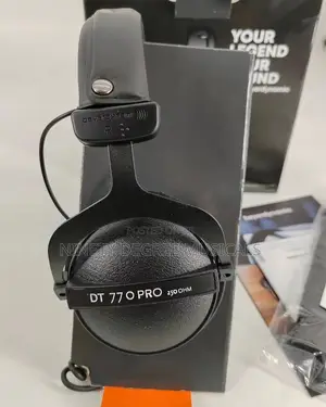 Bayer Dynamic Dt770 Headphone
