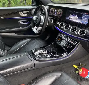 Mercedes-Benz E300 2018 Gray