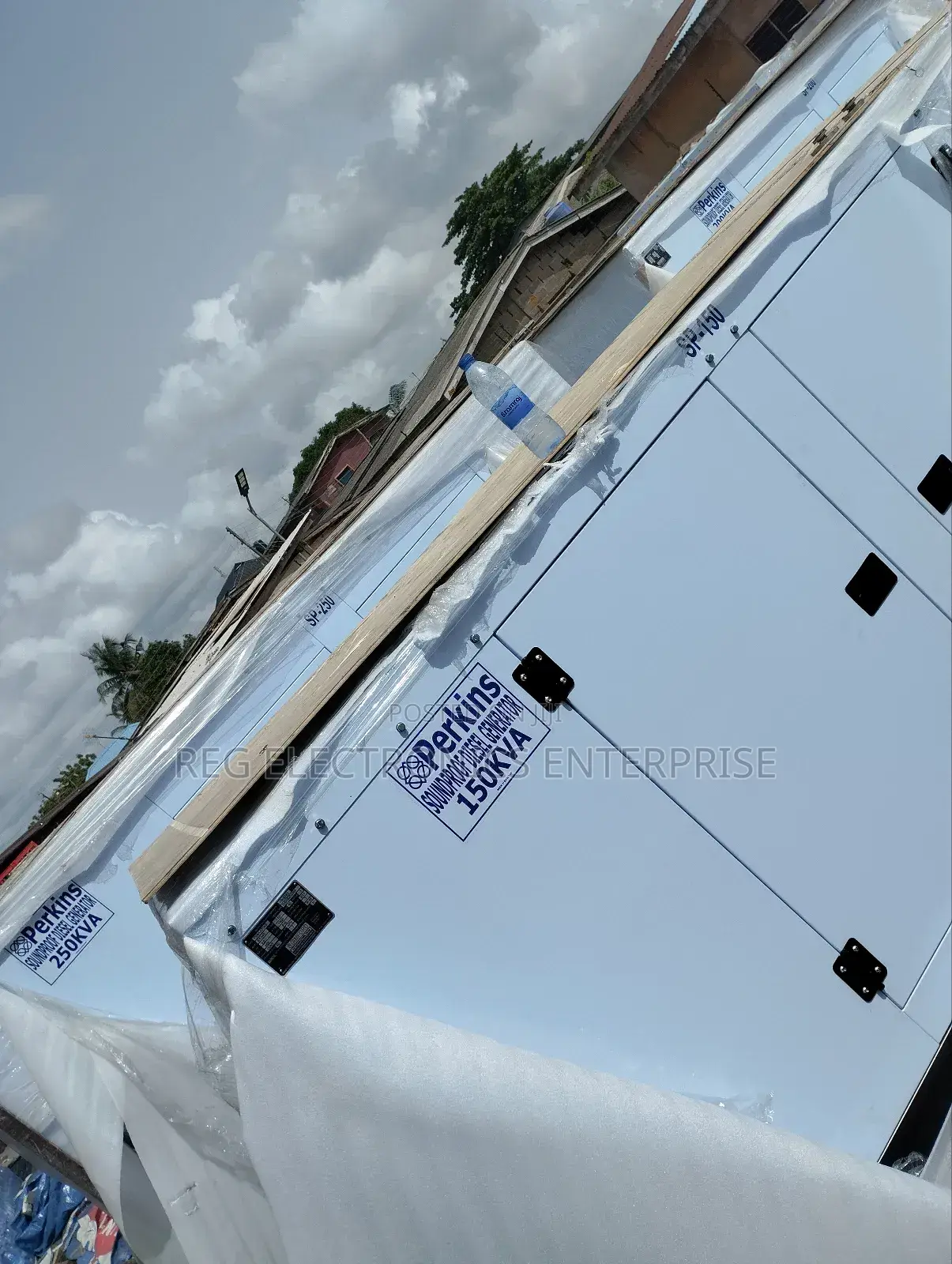 Original Perkins Soundproof 150kva
