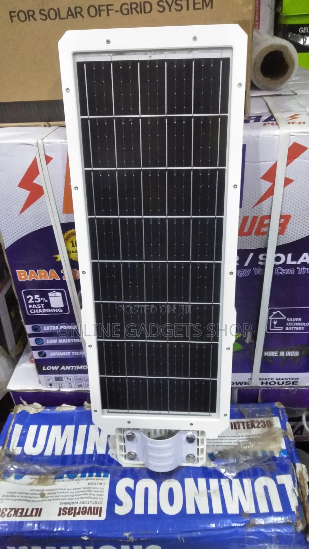 SMS 18 Eyes Solar Street Light