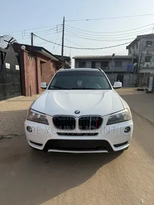 BMW X3 xDrive28i 4dr SUV AWD (2.0L 4cyl Turbo 8A) 2015 White