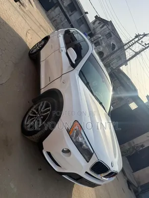 BMW X3 xDrive28i 4dr SUV AWD (2.0L 4cyl Turbo 8A) 2015 White