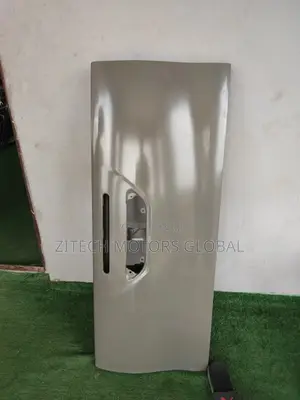 Tailboard Toyota Hilux Available