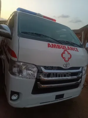Toyota HiAce 2014 White