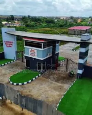 For Sales at Prominent Gra (Rayfield Estate)