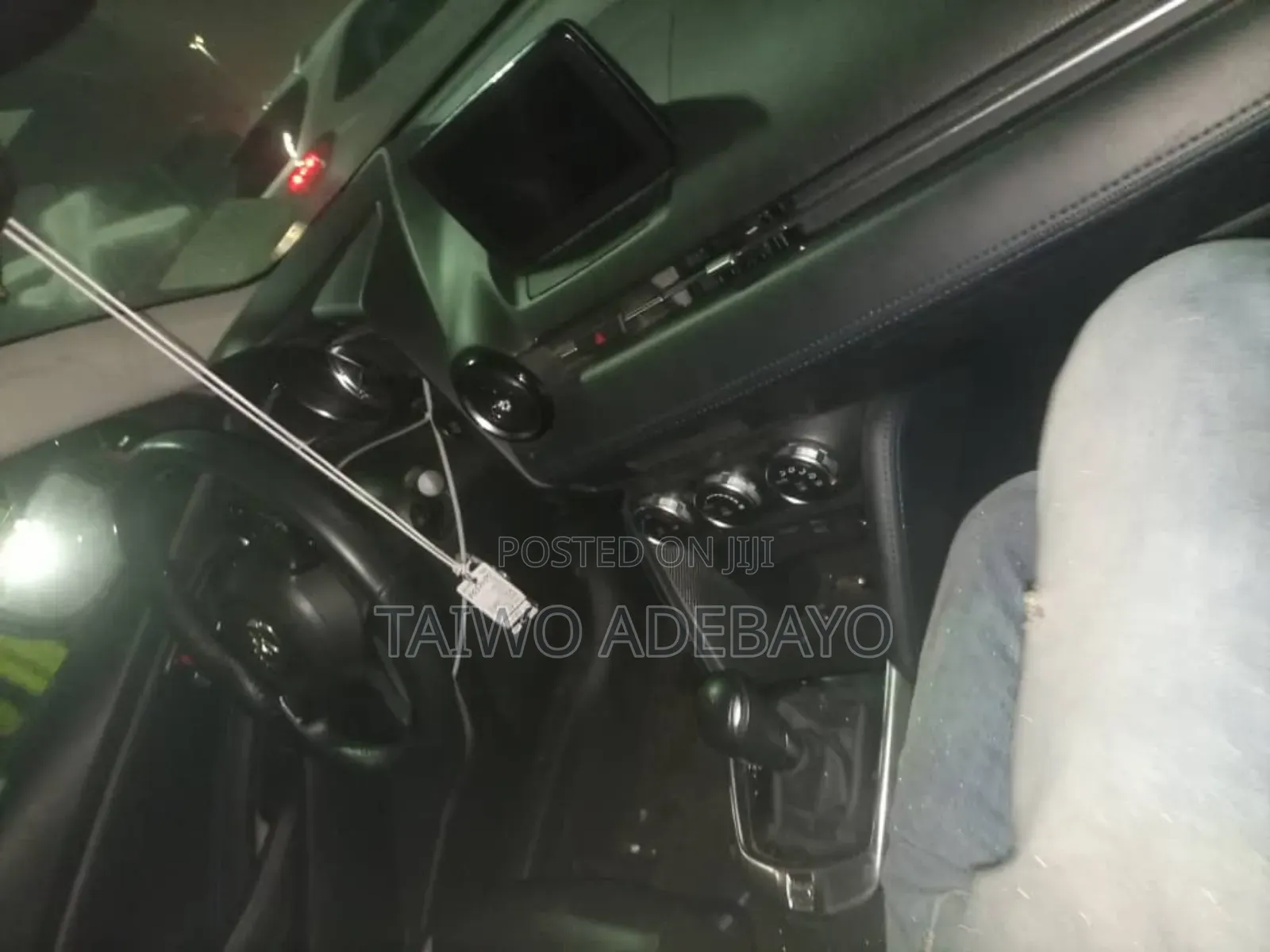 Toyota Yaris 2019 Gray