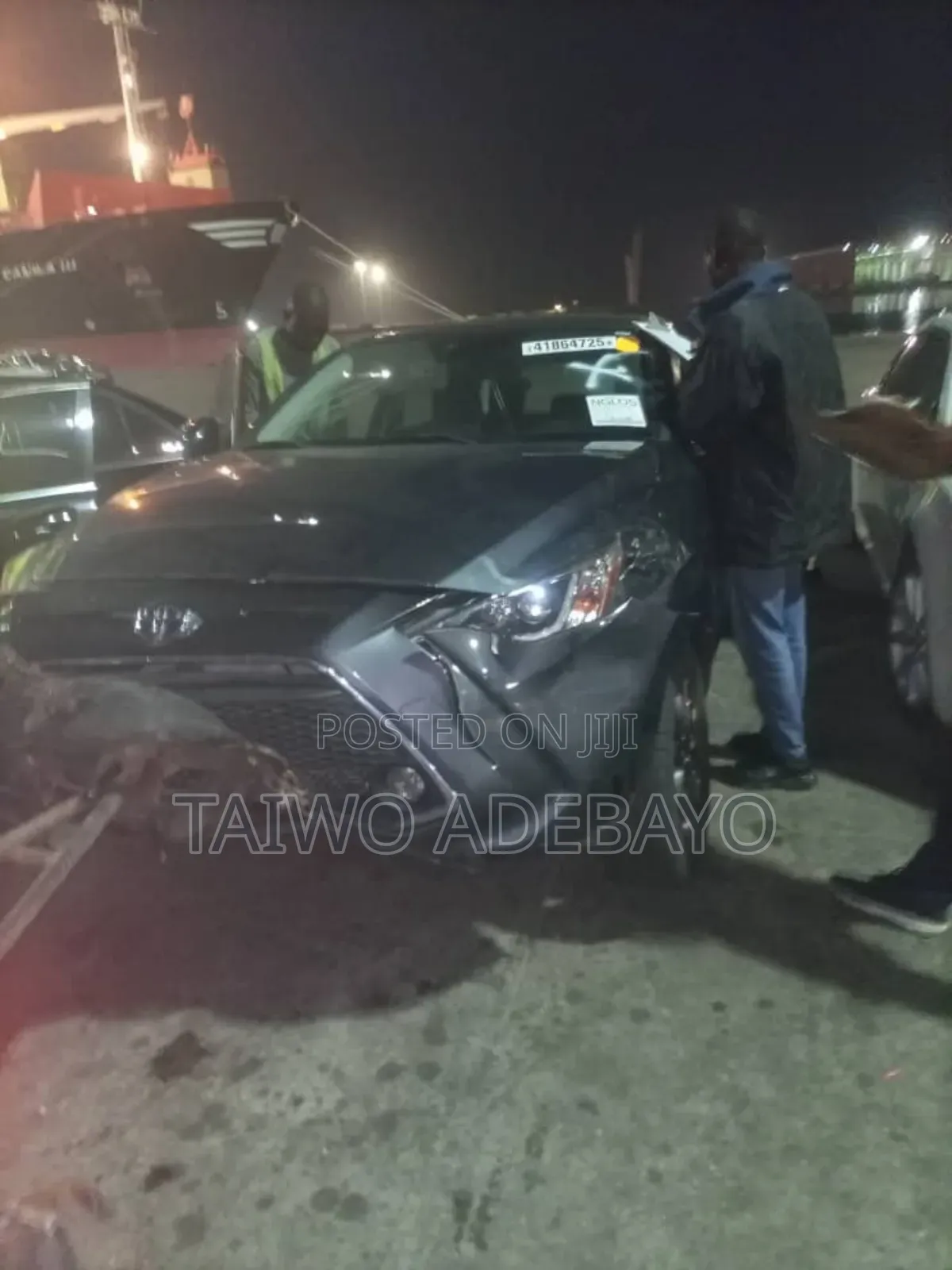 Toyota Yaris 2019 Gray