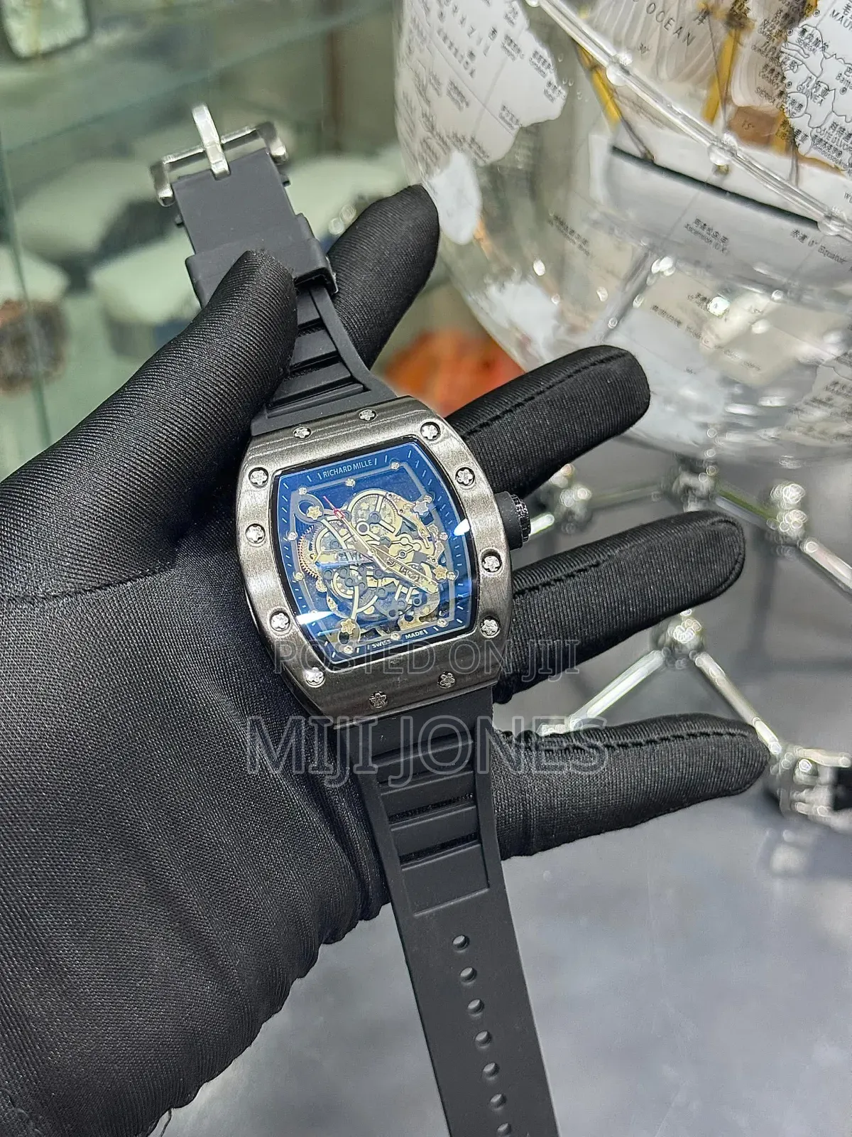 "Quartz Rm Watch - Budget-Friendly Rubber Strap"