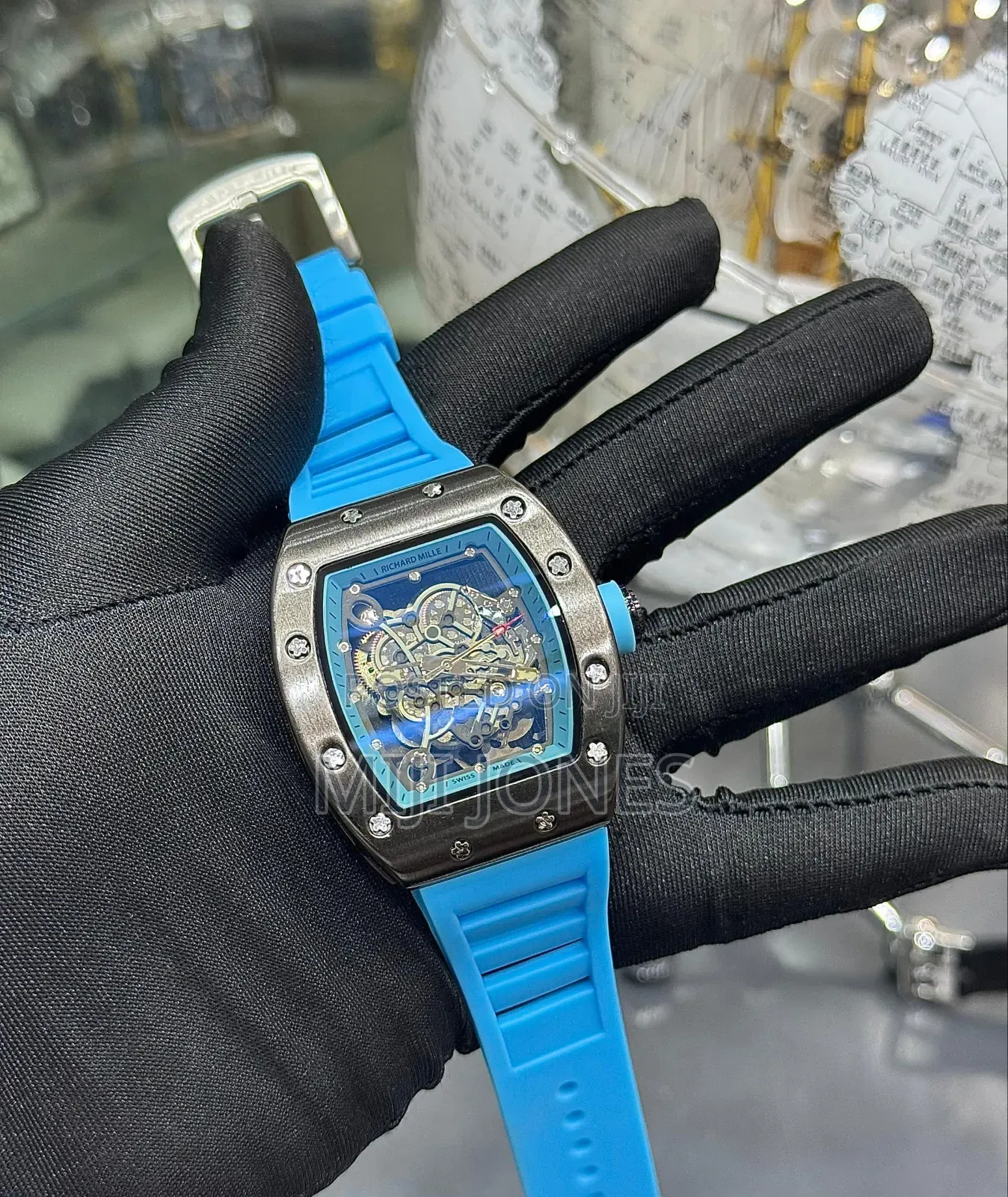 "Quartz Rm Watch - Budget-Friendly Rubber Strap"
