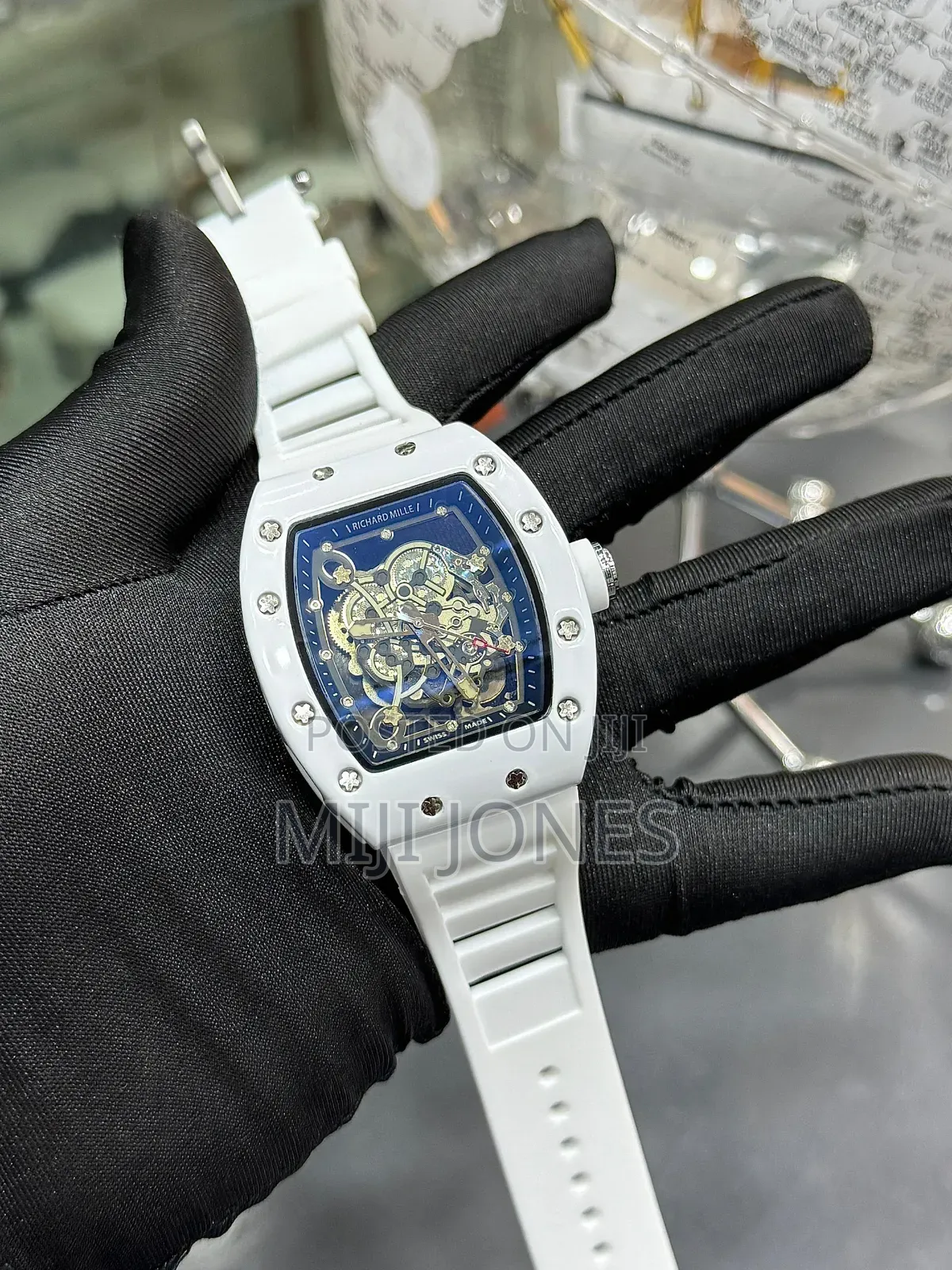 "Quartz Rm Watch - Budget-Friendly Rubber Strap"