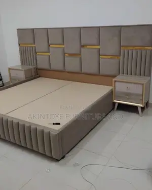 6:6 Bed With 2 Sides Drawers