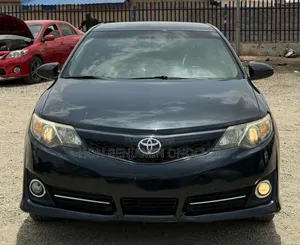 Toyota Camry 2013 Black