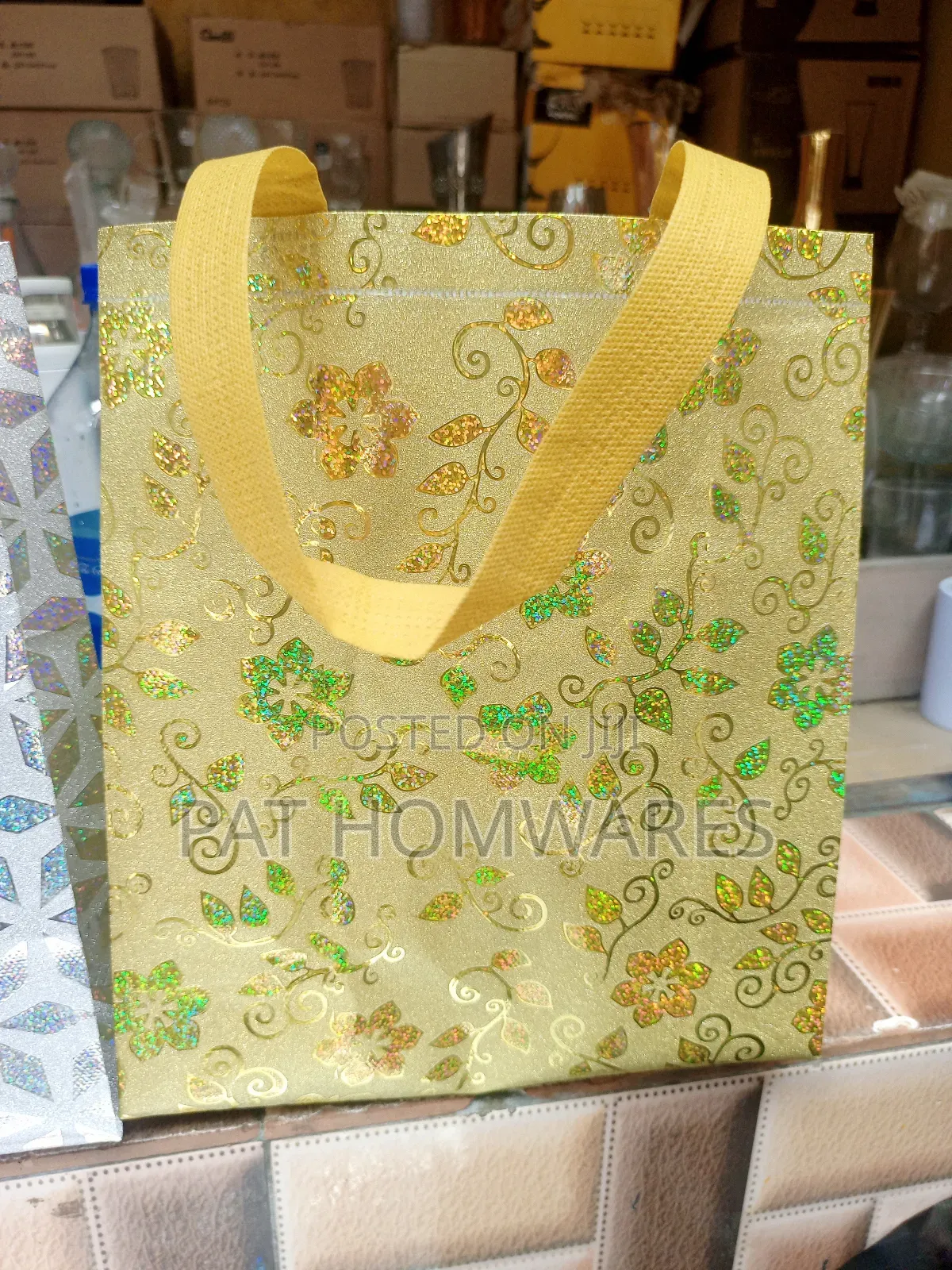 Souvenir Gift Bag (12pcs)