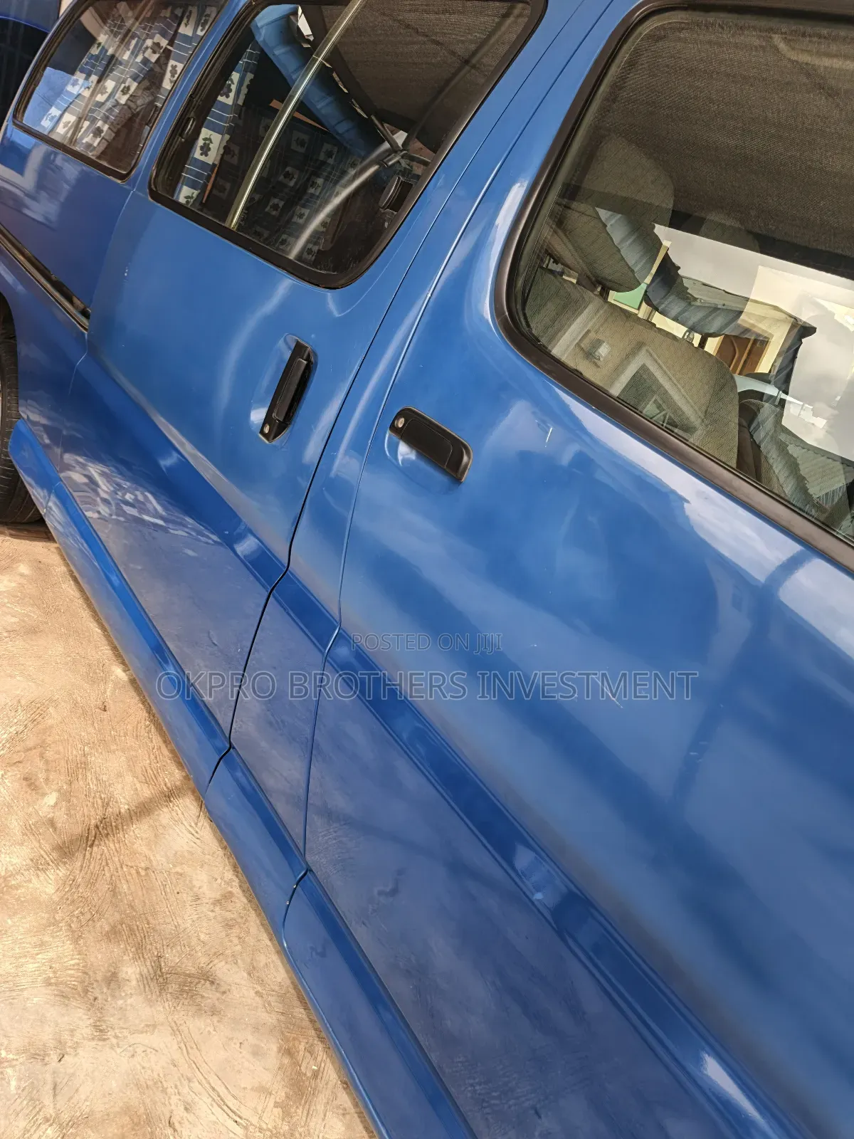 Toyota HiAce 2003 Blue