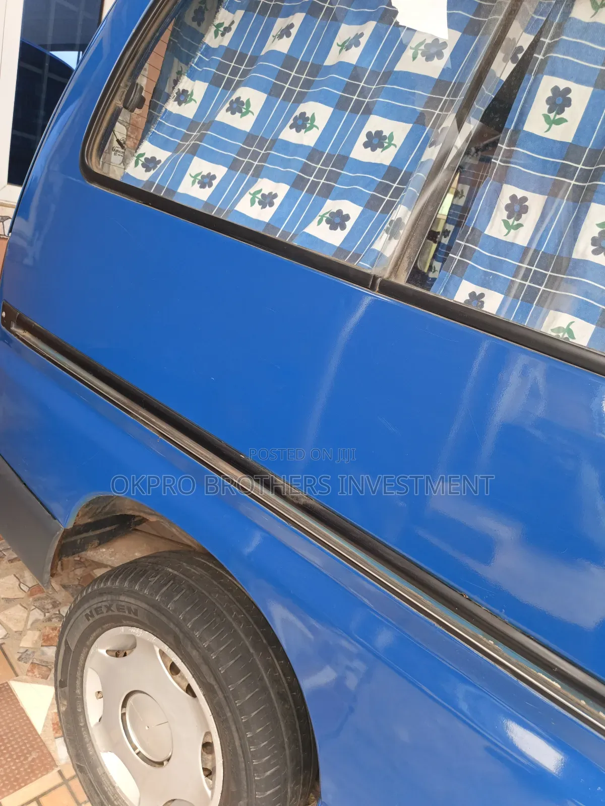 Toyota HiAce 2003 Blue