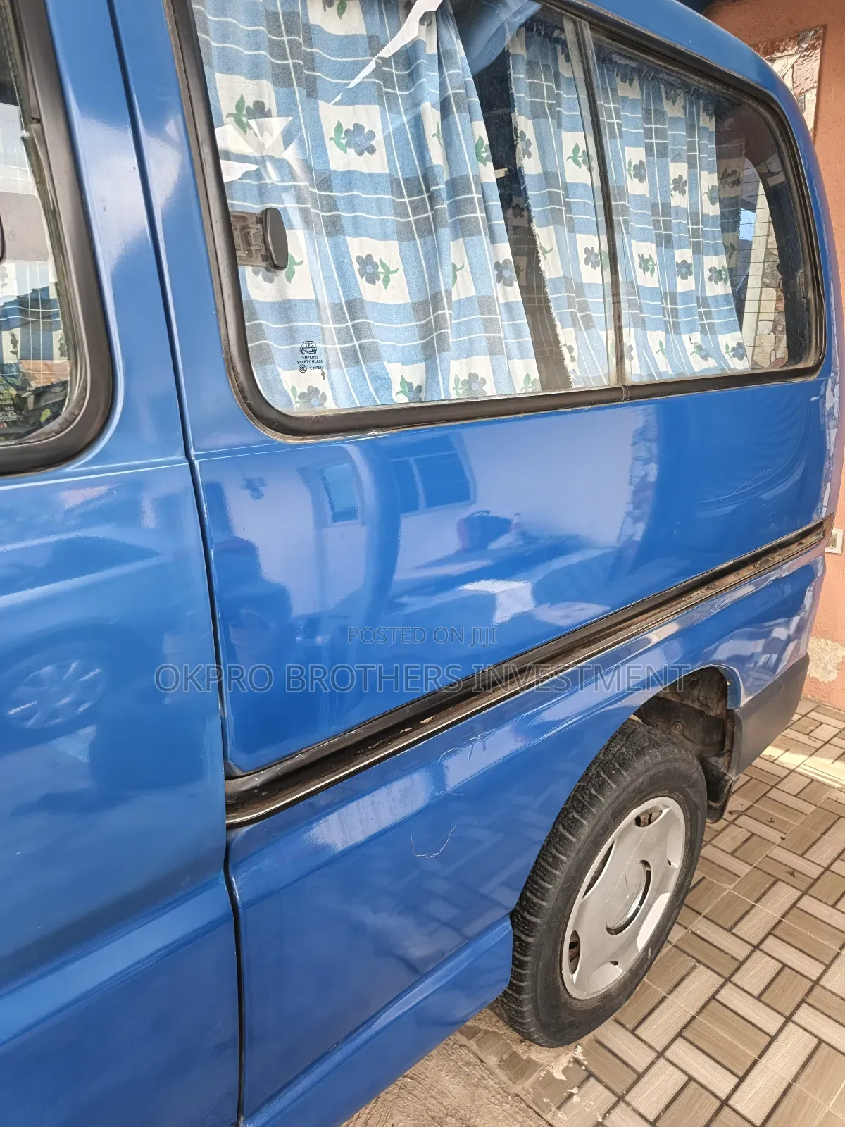Toyota HiAce 2003 Blue