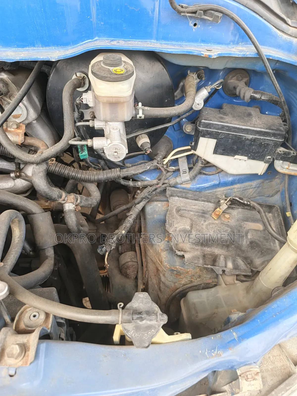 Toyota HiAce 2003 Blue