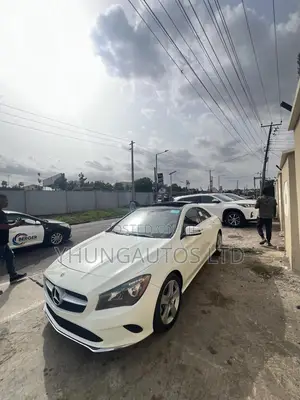 Mercedes-Benz CLA-Class CLA 250 4MATIC Sedan 2018 White