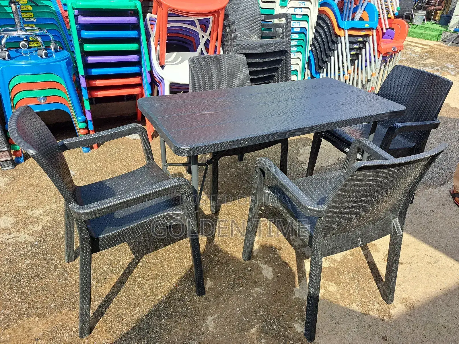 1 Set Plastic Table and Chairs
