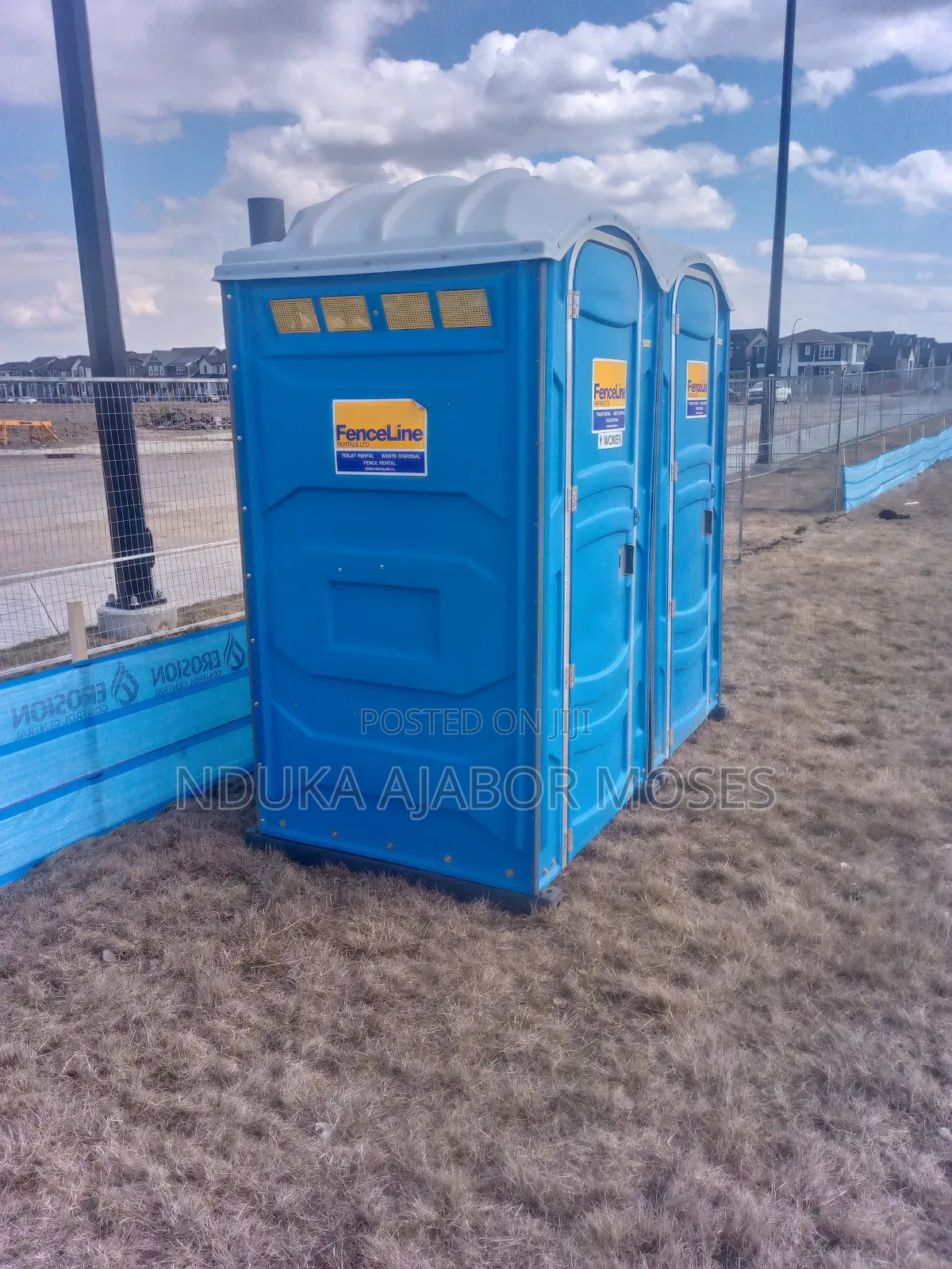 Mobile Toilet for Rent