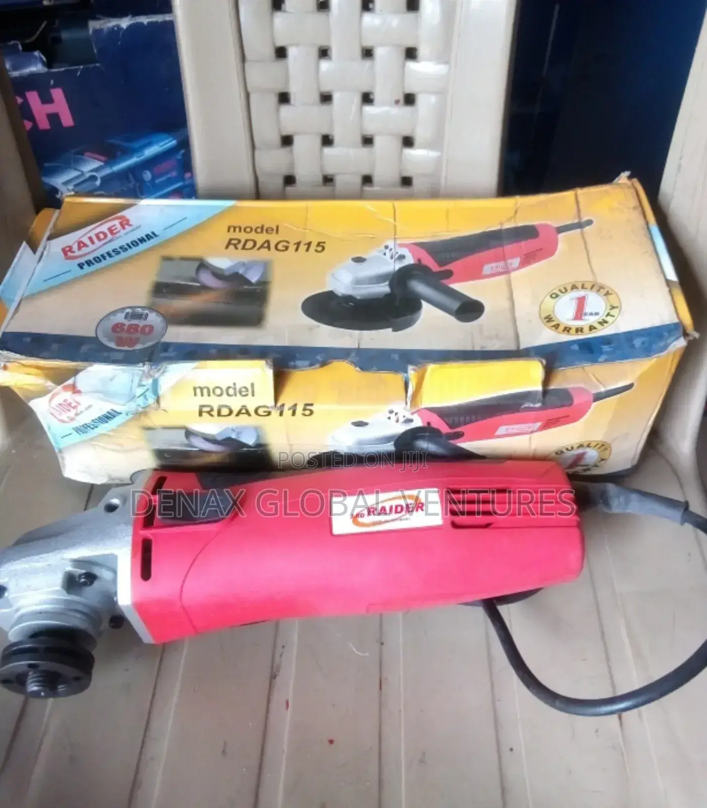 Raider 41⁄2" Angle Grinder/ Filling Machine