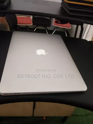 Photo - Laptop Apple MacBook 2015 4GB Intel Core I5 SSD 128GB