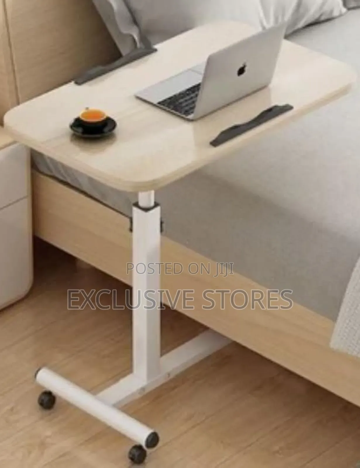 Adjuatable Laptop Table (With Guide)