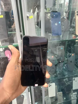 Apple iPhone XR 128 GB Black