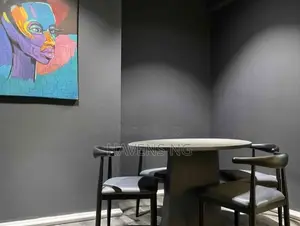 Luxury 2-Bedroom Apartment With Modern Facilities