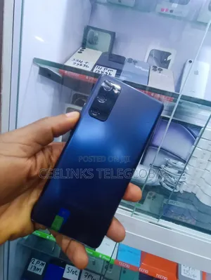 Samsung Galaxy S20 FE 5G SD865 128 GB Blue