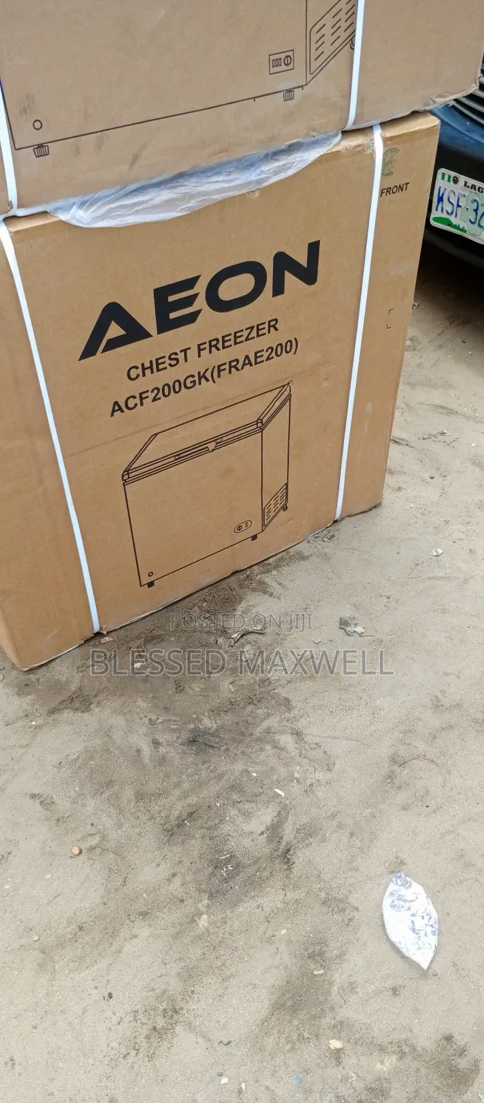 Aeon Chest Freezer 200l