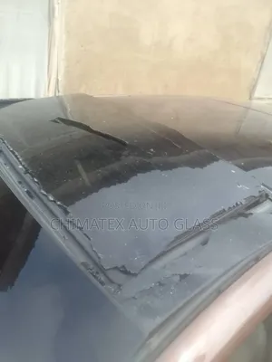 Toyota Venzer Panoramic Roof Glass Available