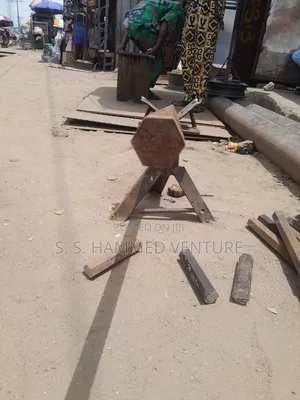 Hexagonal Rods (1 Meters Length by 36 Mm Thickness