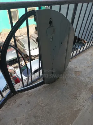 Toyota Corolla 05 Model Empty Door Back Left Side