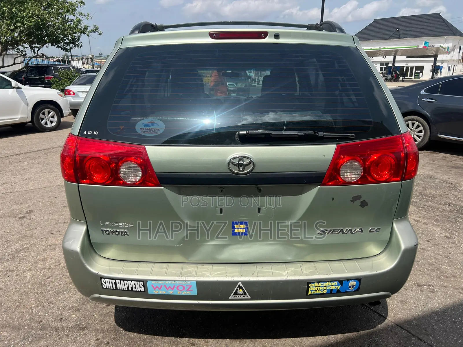 Toyota Sienna CE 2009 Green
