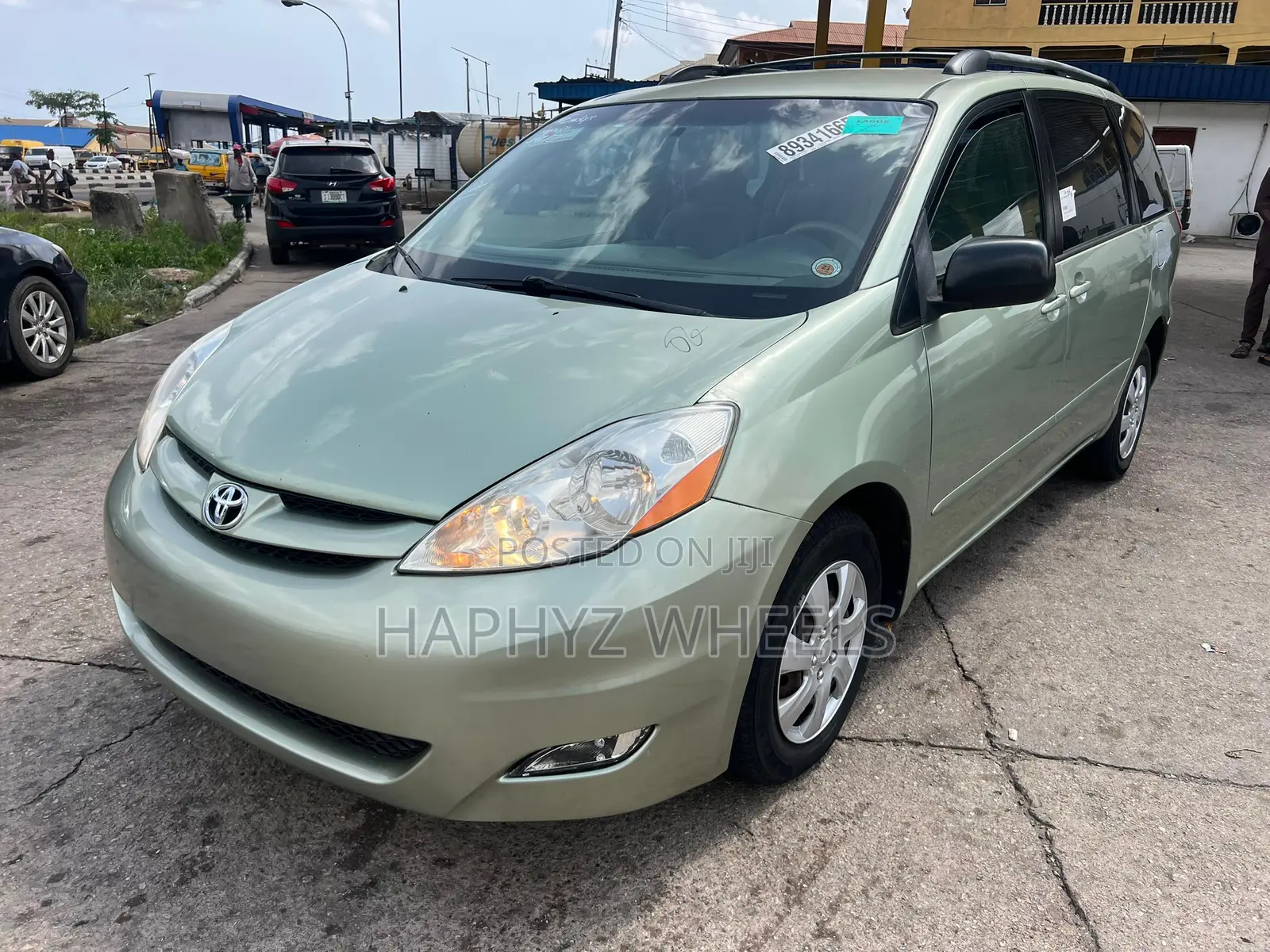 Toyota Sienna CE 2009 Green