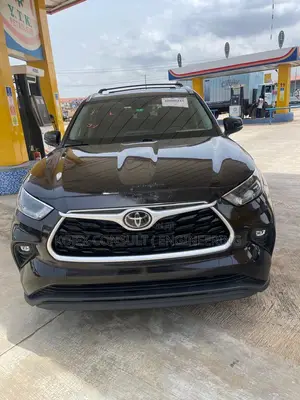 Toyota Highlander XLE FWD 2020 Black