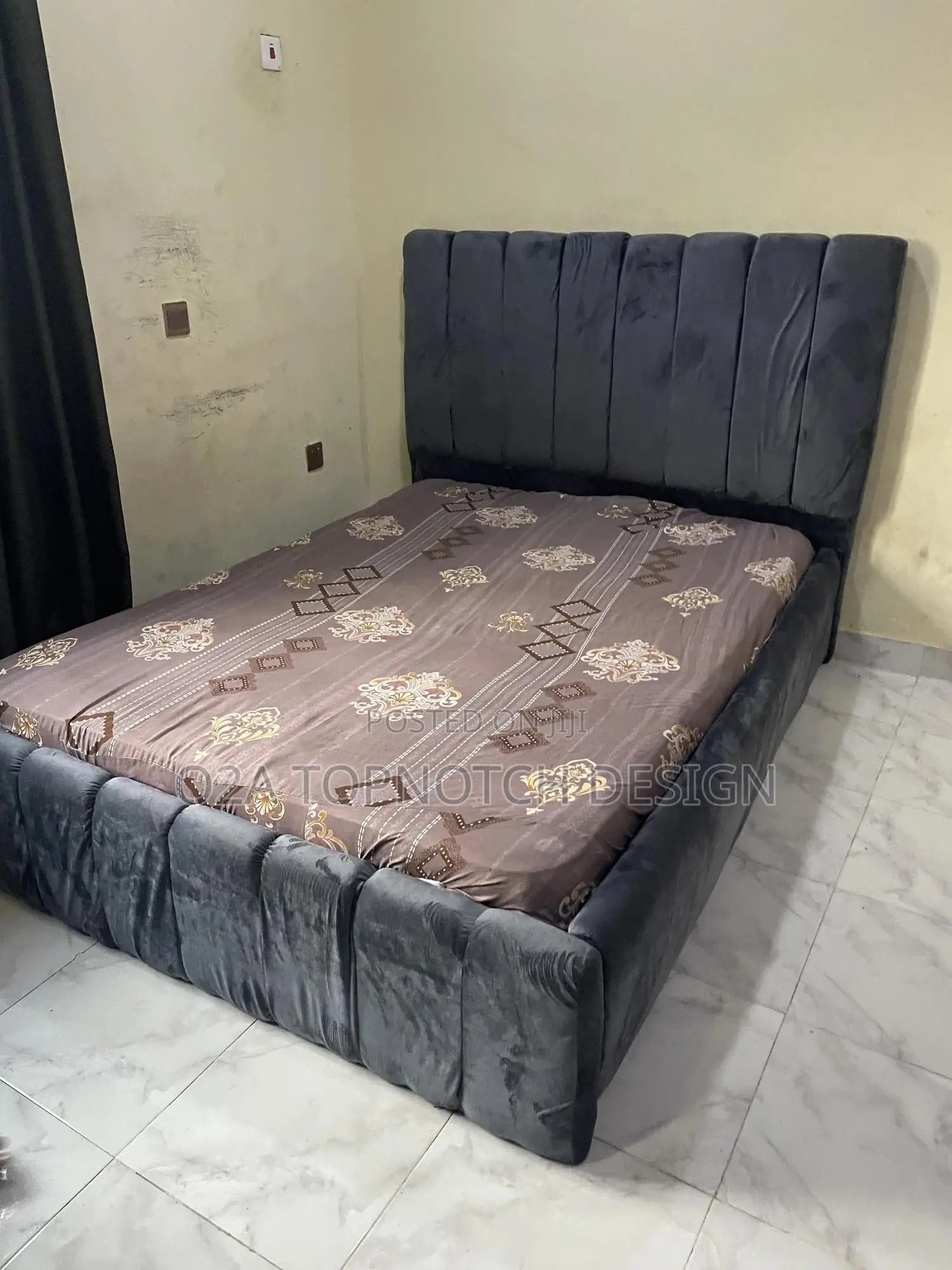 Grey 4.5 by 6 Fully Padded Bedframe