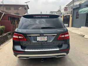Mercedes-Benz M Class ML 350 BlueTEC 4Matic 2012 Gray