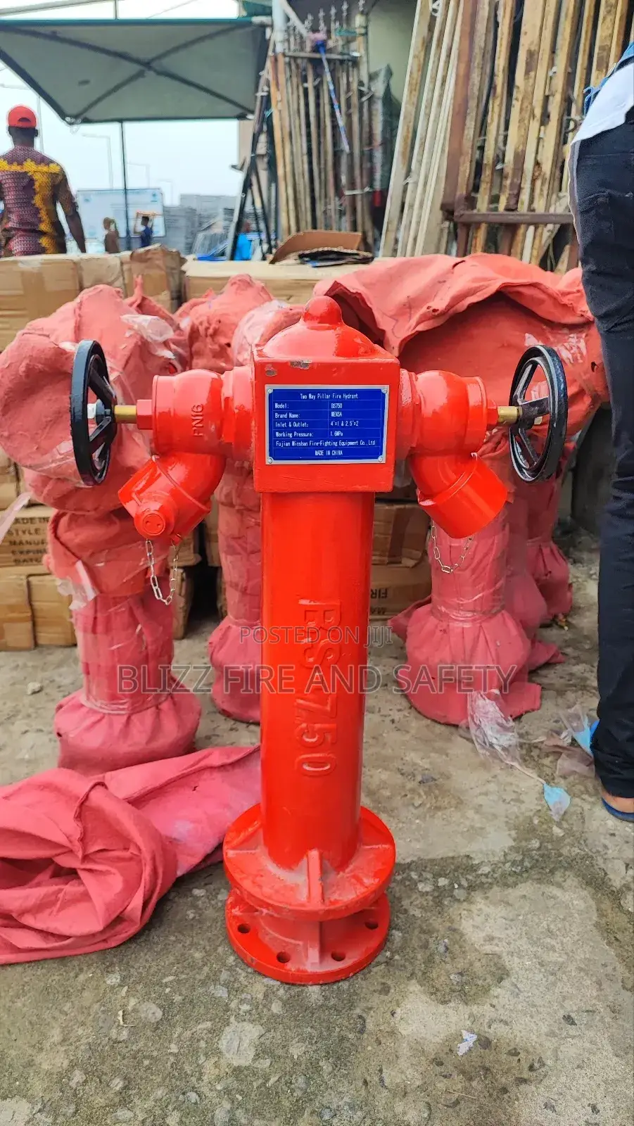 Two Way Pillar Hydrant