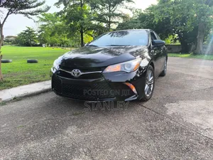 Toyota Camry SE 4dr Sedan (2.5L 4cyl 6A) 2017 Black