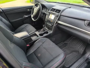 Toyota Camry SE 4dr Sedan (2.5L 4cyl 6A) 2017 Black