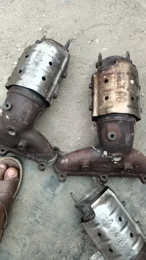 Engine Catalyst Hyundai Santafe 2003 Model Direct Tokunbo