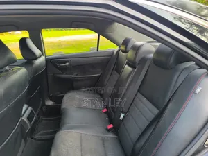 Toyota Camry SE 4dr Sedan (2.5L 4cyl 6A) 2017 Black
