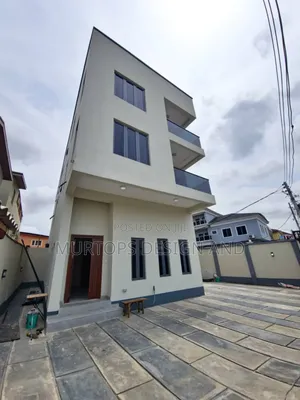 Photo - 4bdrm Duplex in Mende for rent