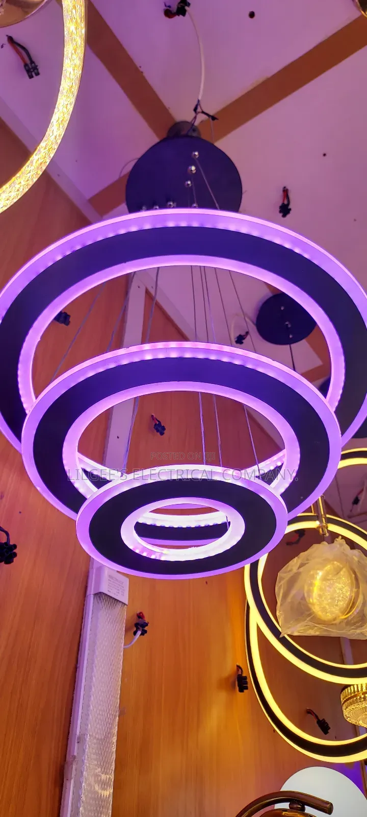 Decorative 3 Light Colours Led Chandelier