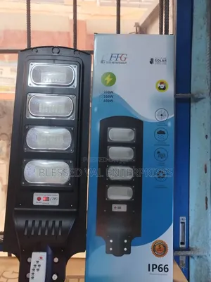 400w Ffg Solar Street Light 4 Eyes